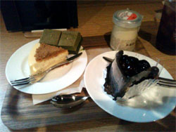 2014.5.29楽天カフェ12ケーキだらけ2.jpg